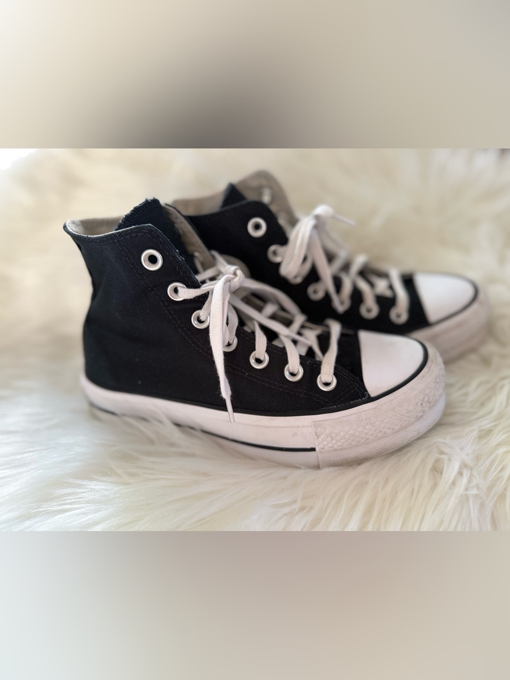 Converse Black and White High Top Sneakers size 6